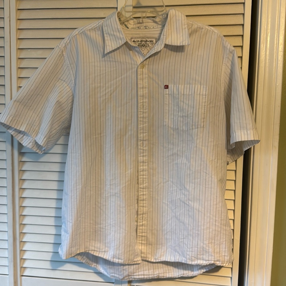 Quicksilver Men’s Button Up